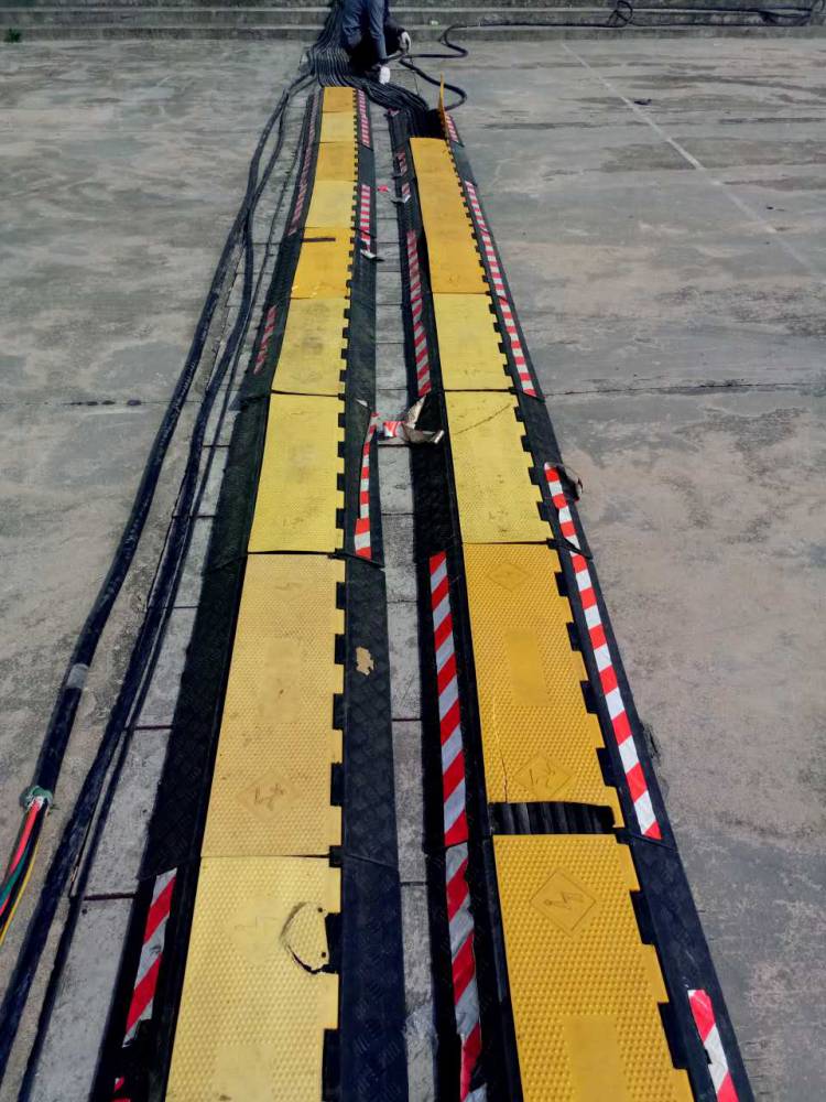 ups不间断电源静音发电机组电缆线线槽板空调水空调