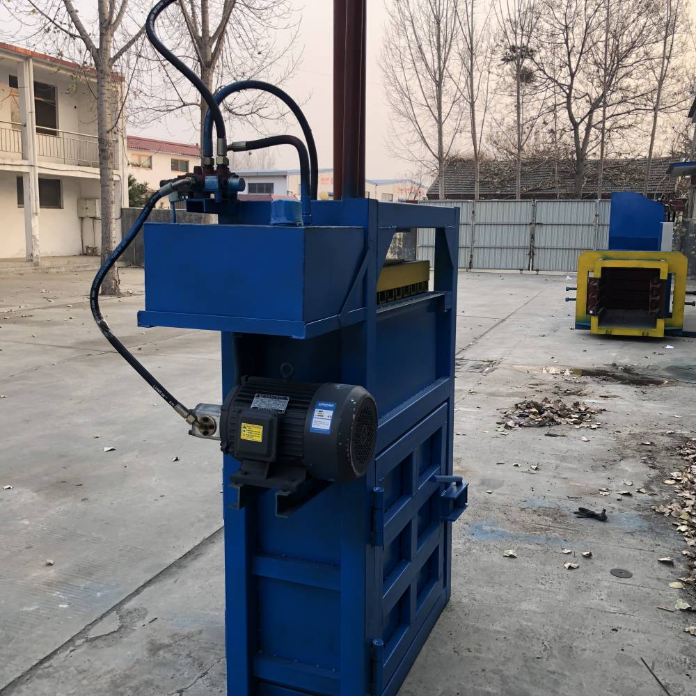 博通废纸打包机全自动纸箱塑料压缩机小型废纸打包机