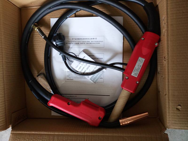 松下气保焊枪yt20cs4hae200a加长二保焊枪