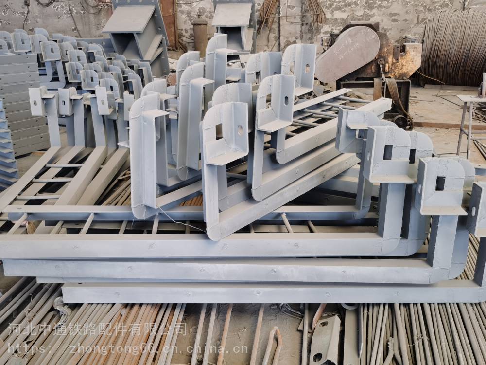 铁路组合式吊围栏 吊围栏定义 桥梁吊篮围栏全国配送供货