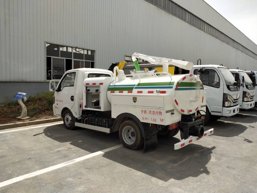 比亚迪小型吸粪车纯电动吸粪车