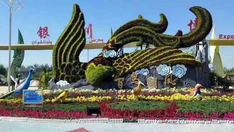 适合摆放在商场内部仿真花制作的花篮春节回家雕塑