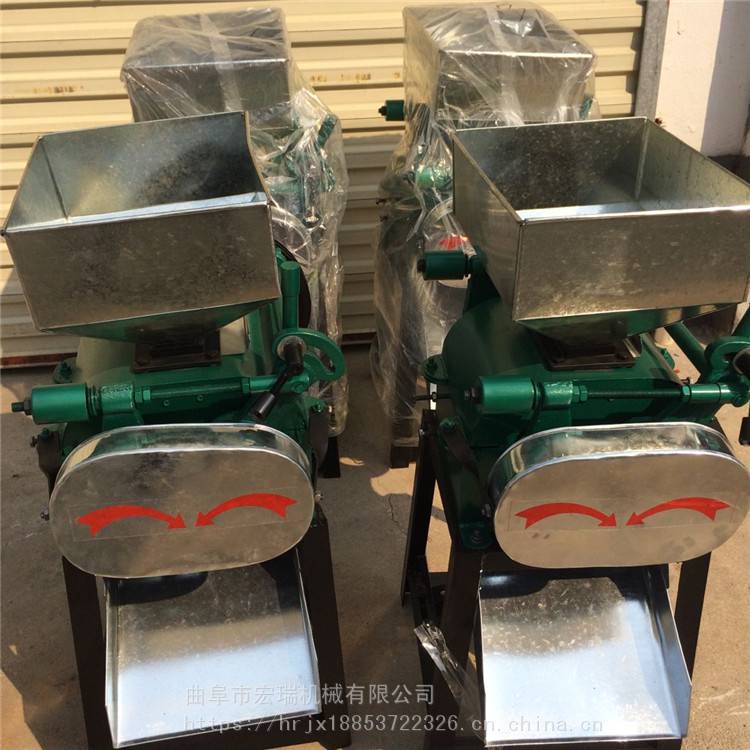 天津猪饲料用玉米破碎机价碎花生机器对辊玉米破碎机 