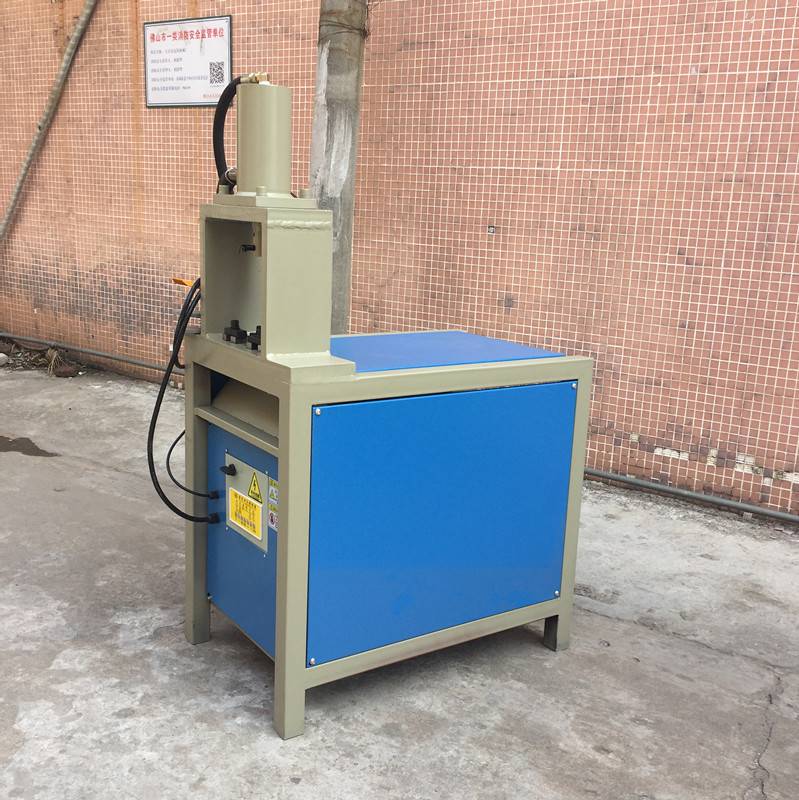 不锈钢方管冲孔机液压铁管开孔设备定制型材打孔机