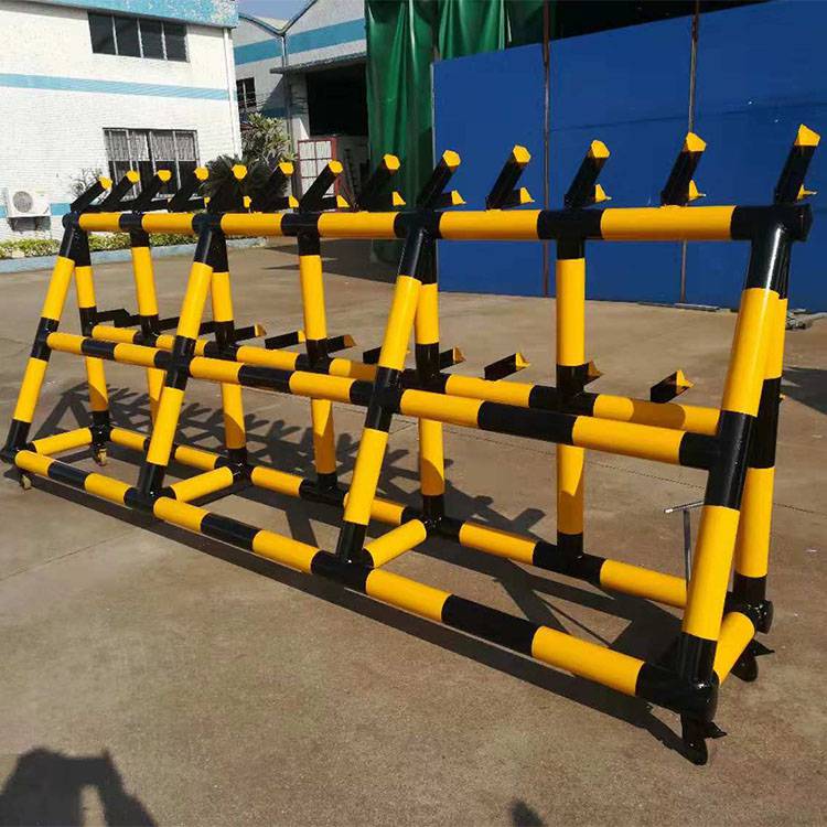 东莞幼儿园大门口防撞拒马护栏安全阻路路障防撞栏钢管定制