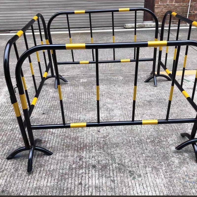 移动铁马护栏临时防护网活动围栏