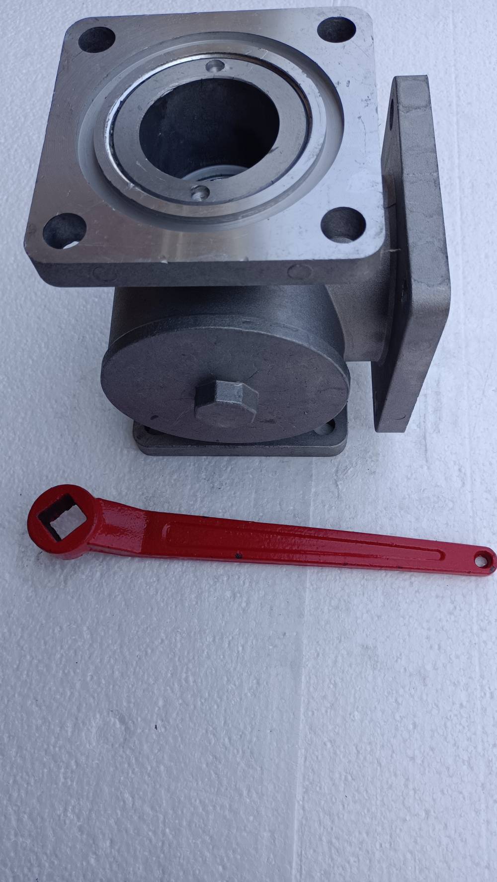 山西吕梁洒水车配件dn50dn65铝合金四位三通阀