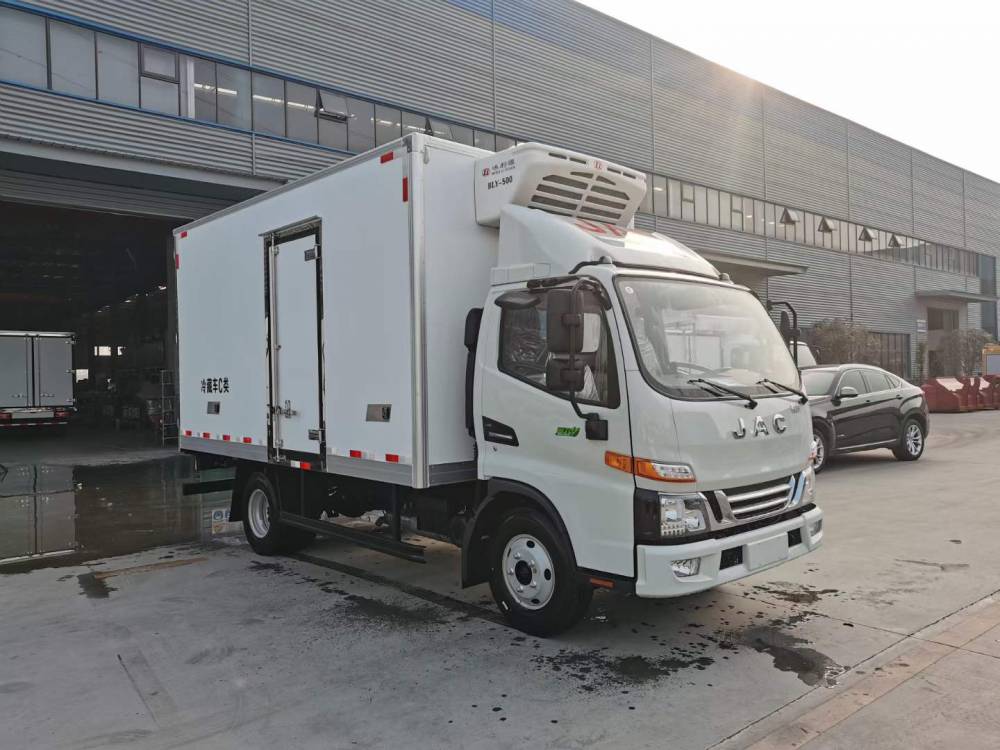 江淮骏铃42米冷藏车聚氨酯保温箱车蓝牌冷链物流车