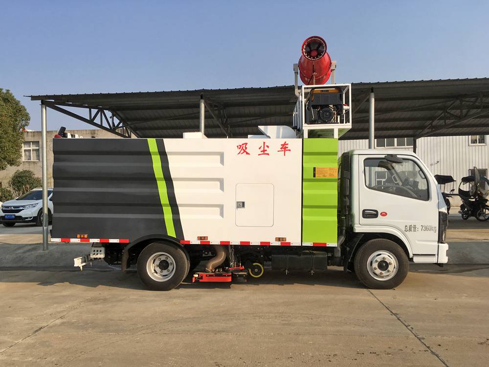 吸尘车