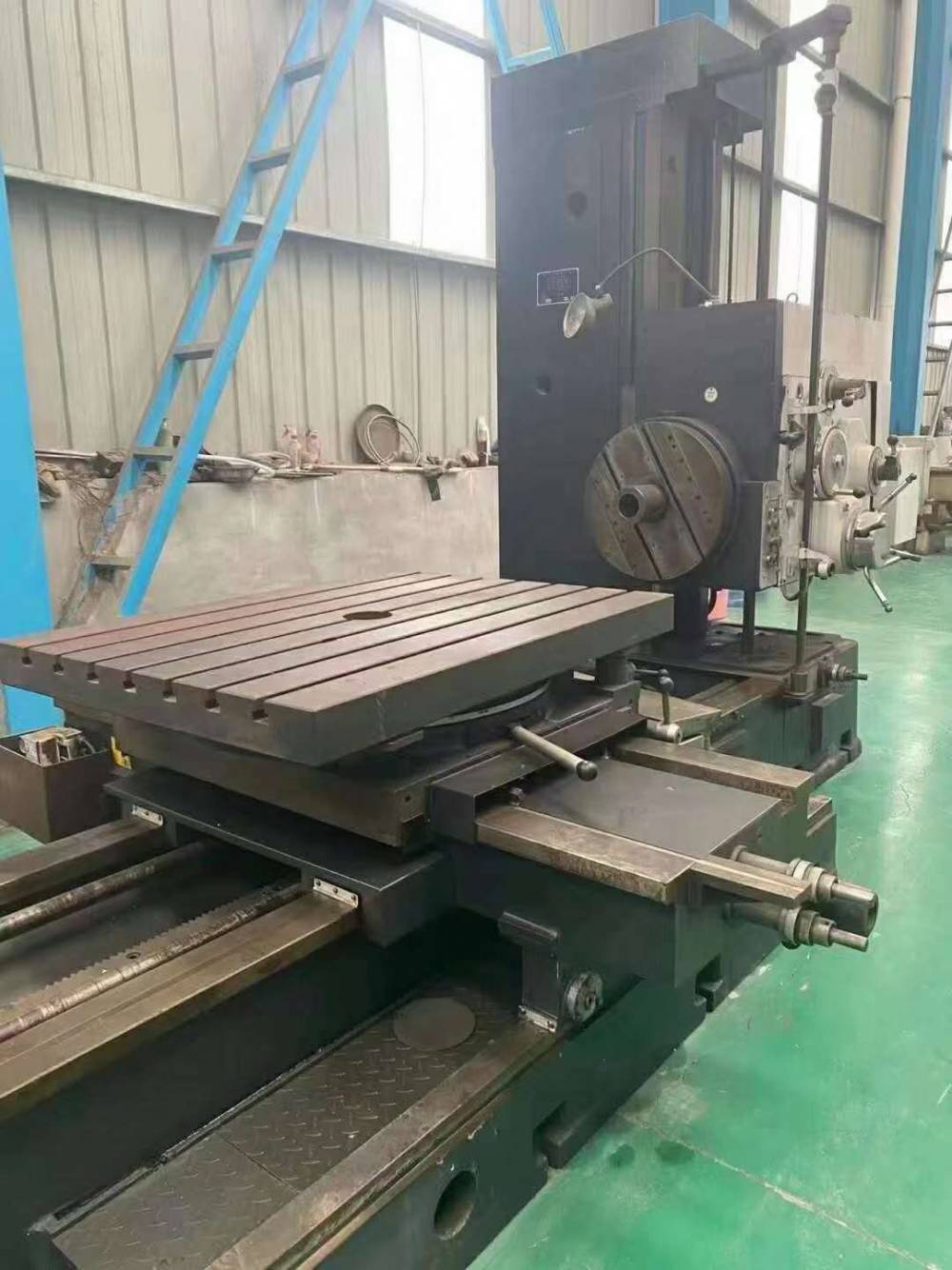 【出售二手汉川t611c-13卧式铣镗床二手铣镗床二手汉川镗床】价格