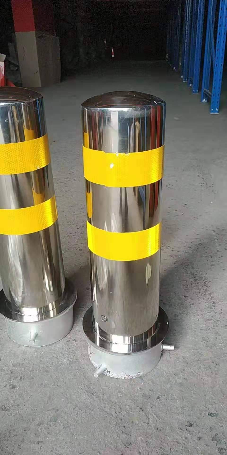 不锈钢警示柱交通防撞铁立柱固定路桩道口分流固定隔离警示柱