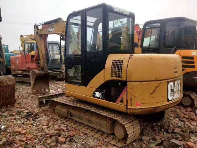 四川广安二手挖机卡特306