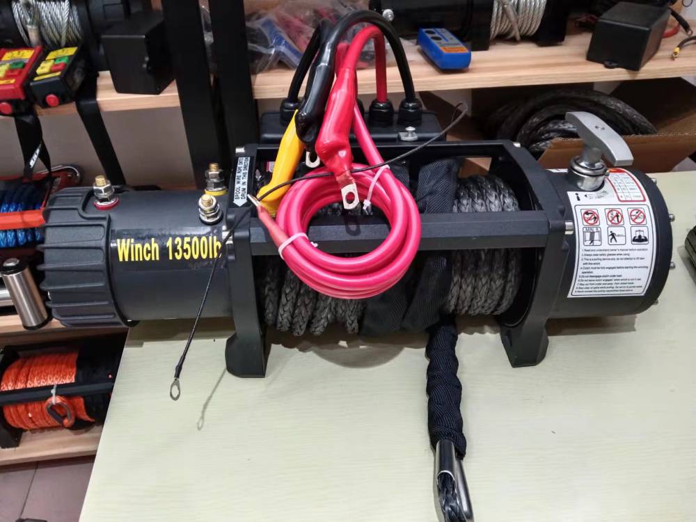 电动绞盘9500磅12v24v4t车绞盘机电葫芦卷扬机24v车载小吊机