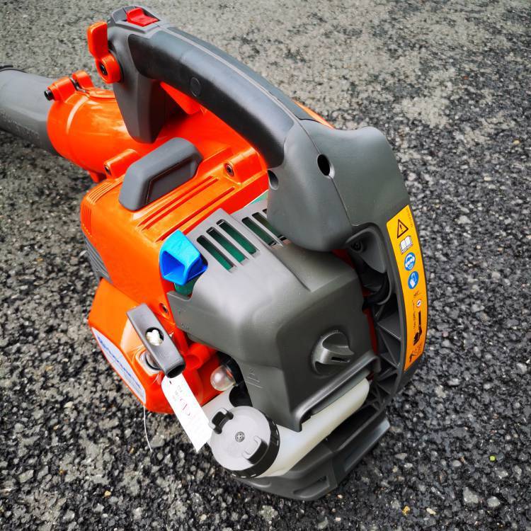 富世华525bx风力灭火机城市道路清洁鼓风机手提式汽油吹风机