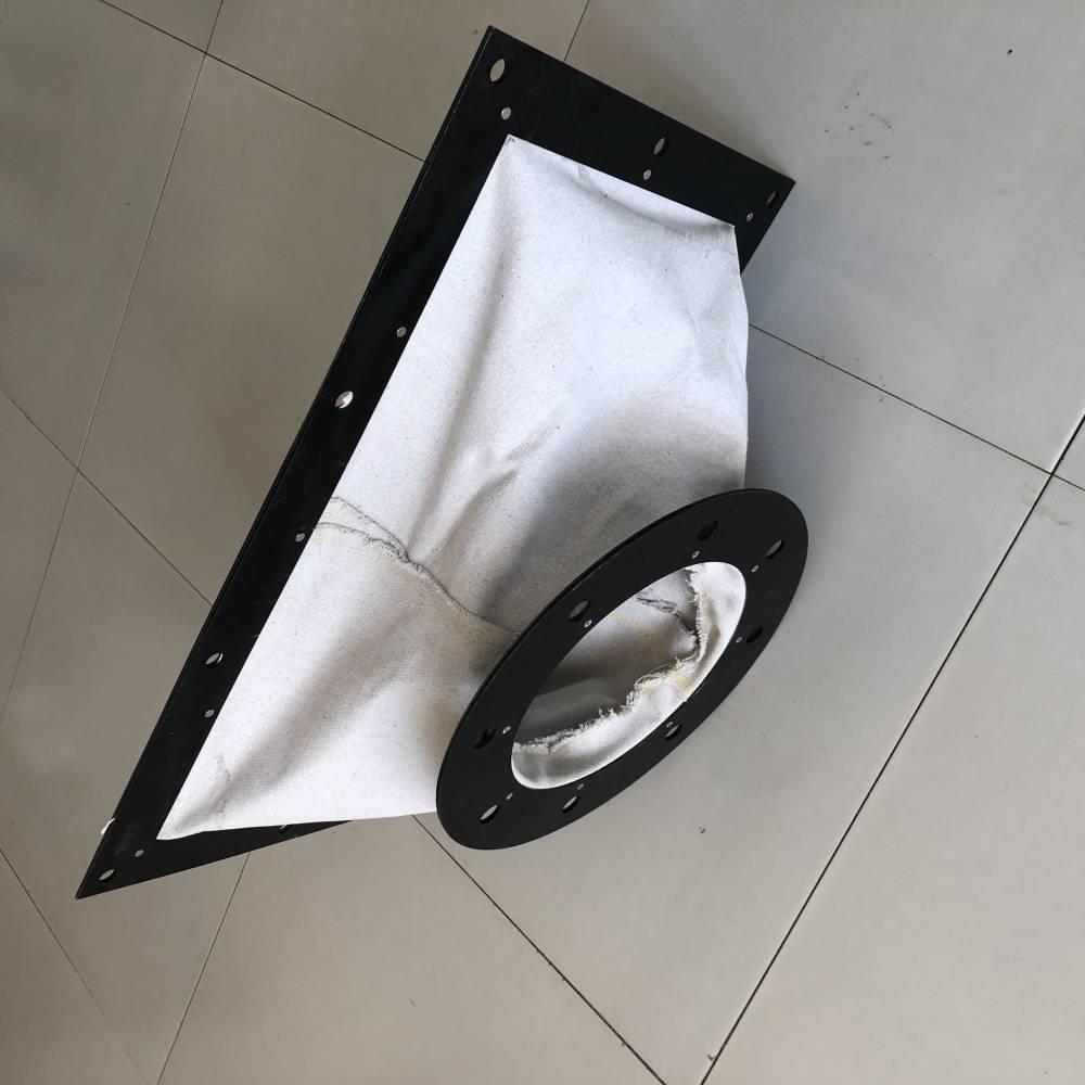 嘉隆生产鼓风机用软连接水泥伸缩帆布袋下料口收尘滤袋