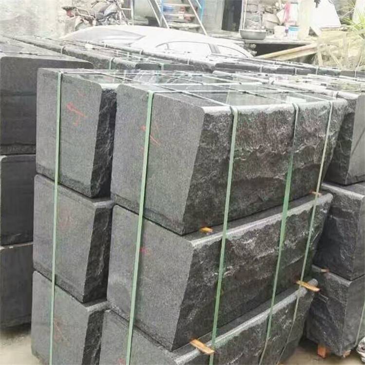 大型矿山建筑工程石材斧剁面g655g603芝麻灰火烧面