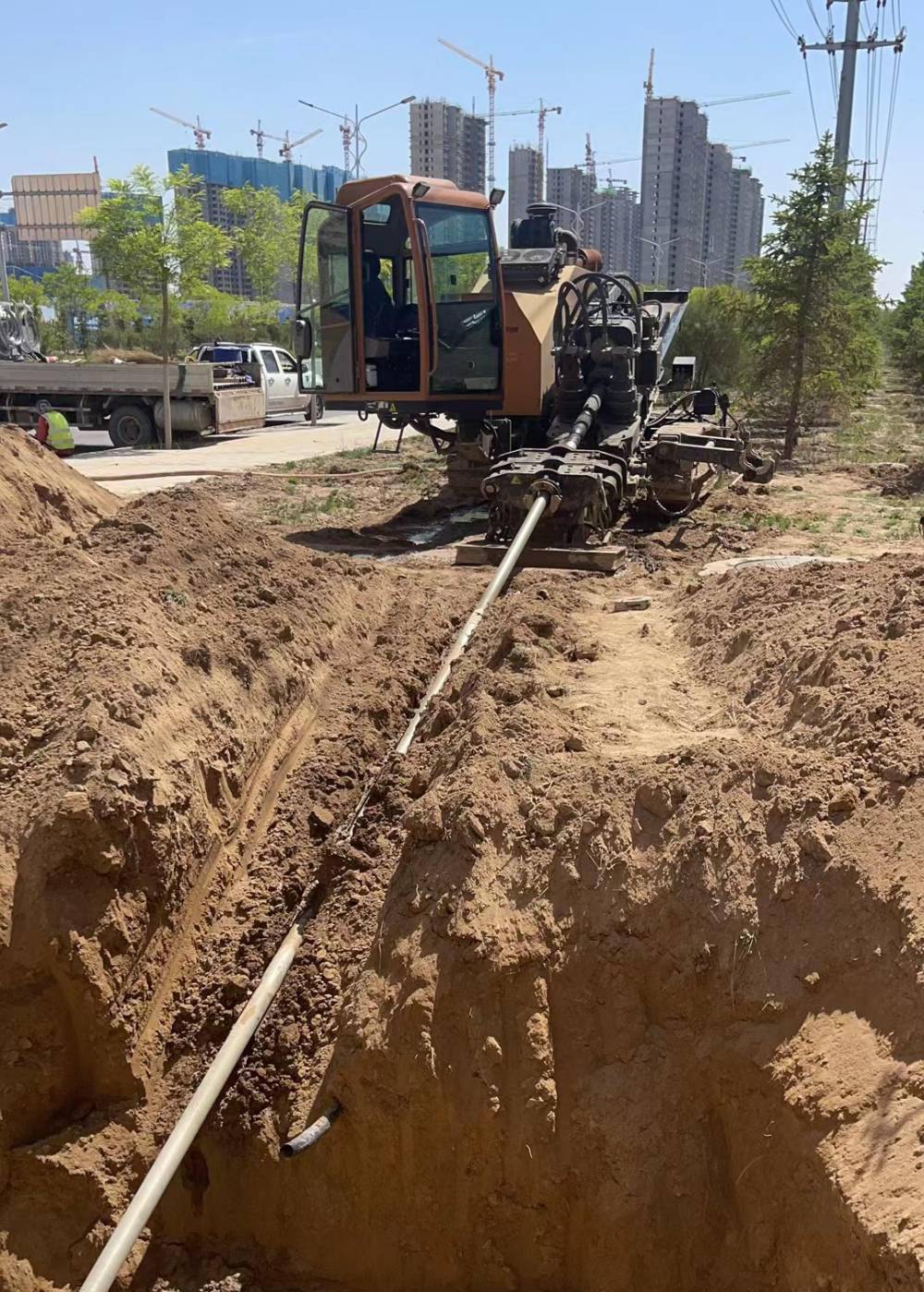 兰州新区拉管施工 定向钻拉管 非开挖 过路顶管施工队