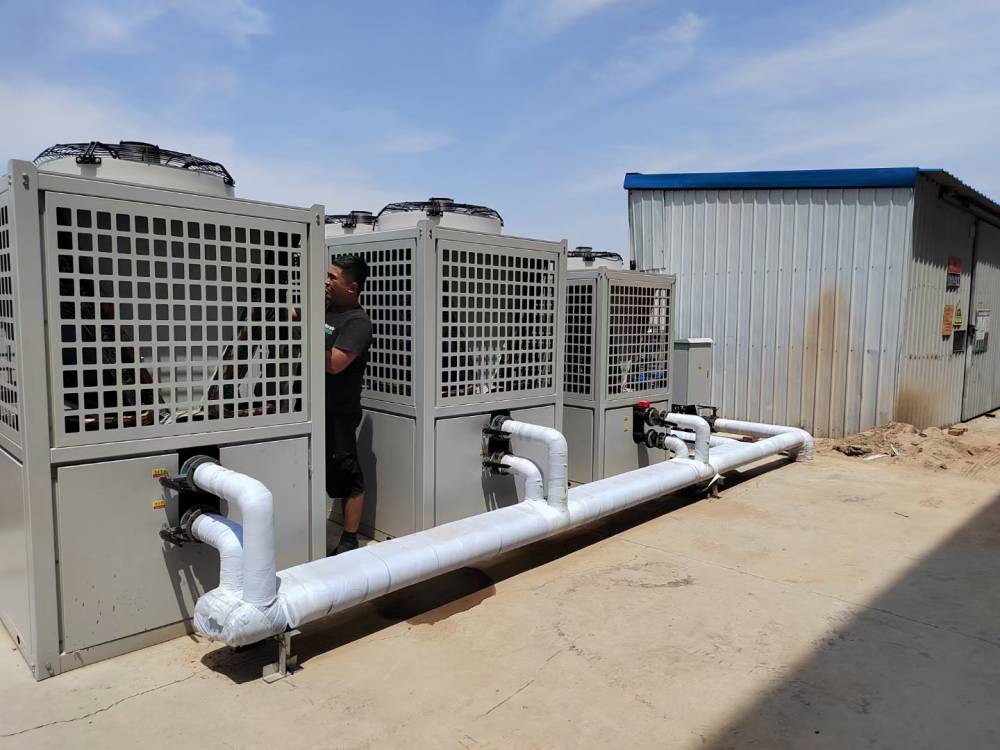 太阳能采暖工程厂家 太阳能热泵热水工程