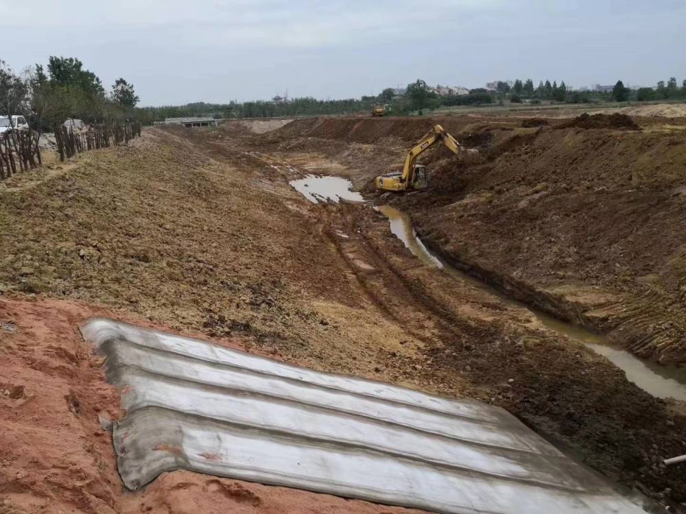 雲南昆明水泥毯廠家10mm厚混泥土水泥毯澆水固化水泥毯廠家