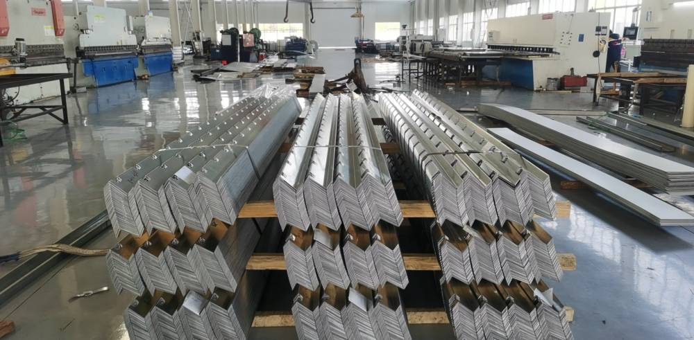 次檩条加工基地上海工厂隔间段次檩条厂家