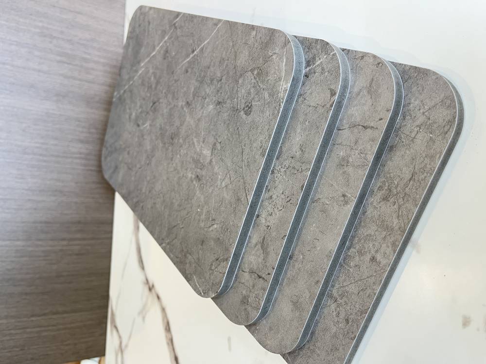 广西都安碳晶板防潮集成墙板生产厂家