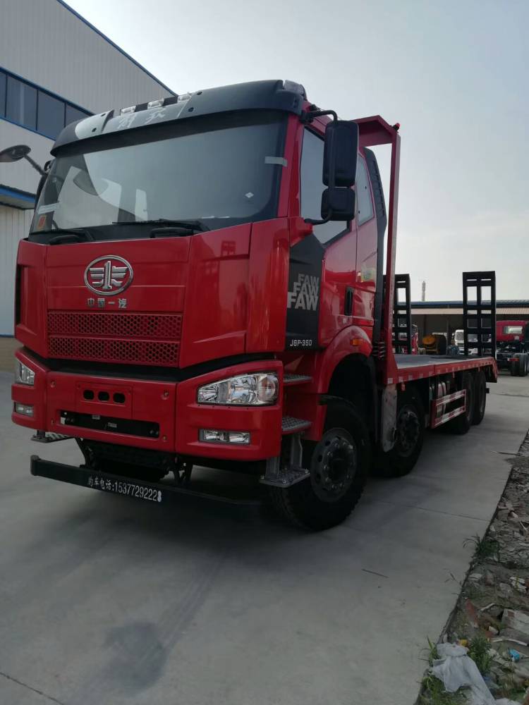 配置解放四桥挖机拖车j6p前四后八平板车配锡柴350马力16吨轮边减速桥