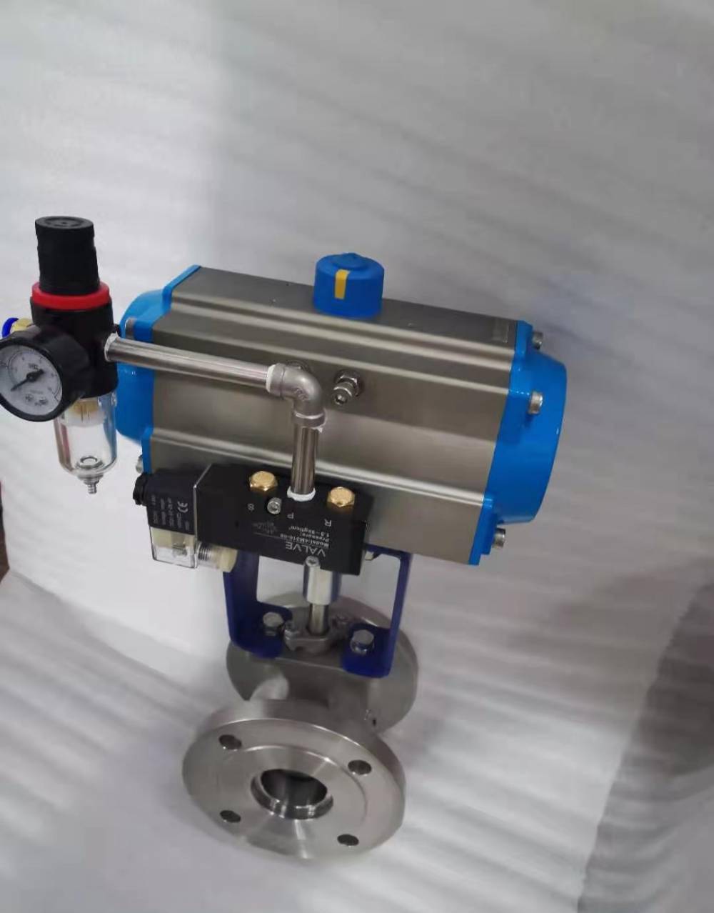 气动v型球阀qv647h16rldn65气动防爆球阀气动球阀