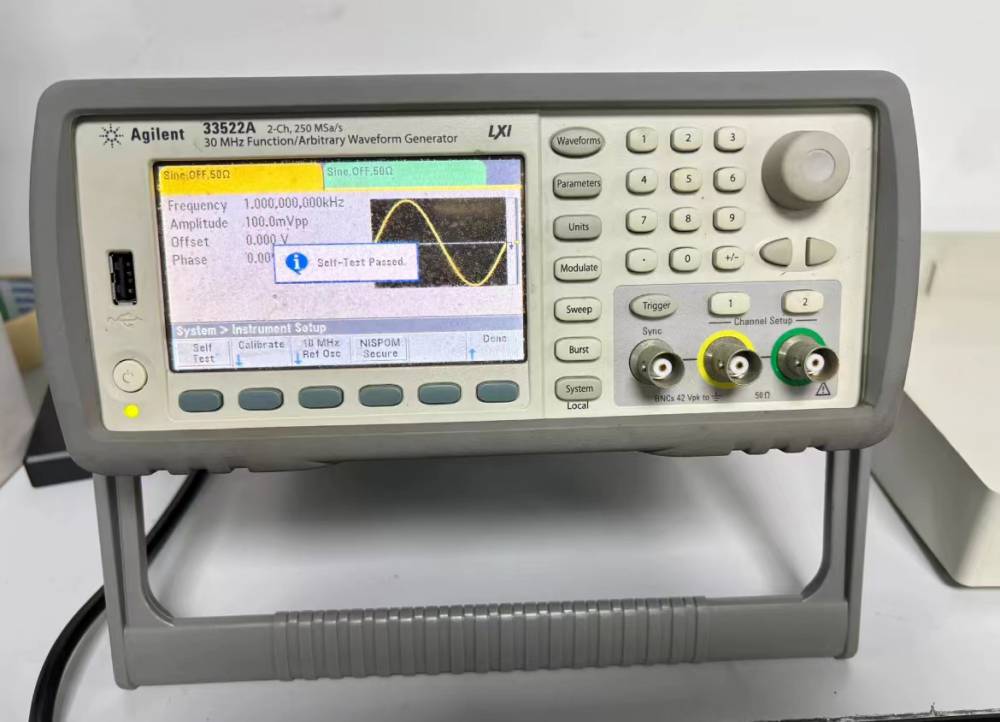 Agilent安捷伦33522A函数信号发生器 双通道 30 MHz