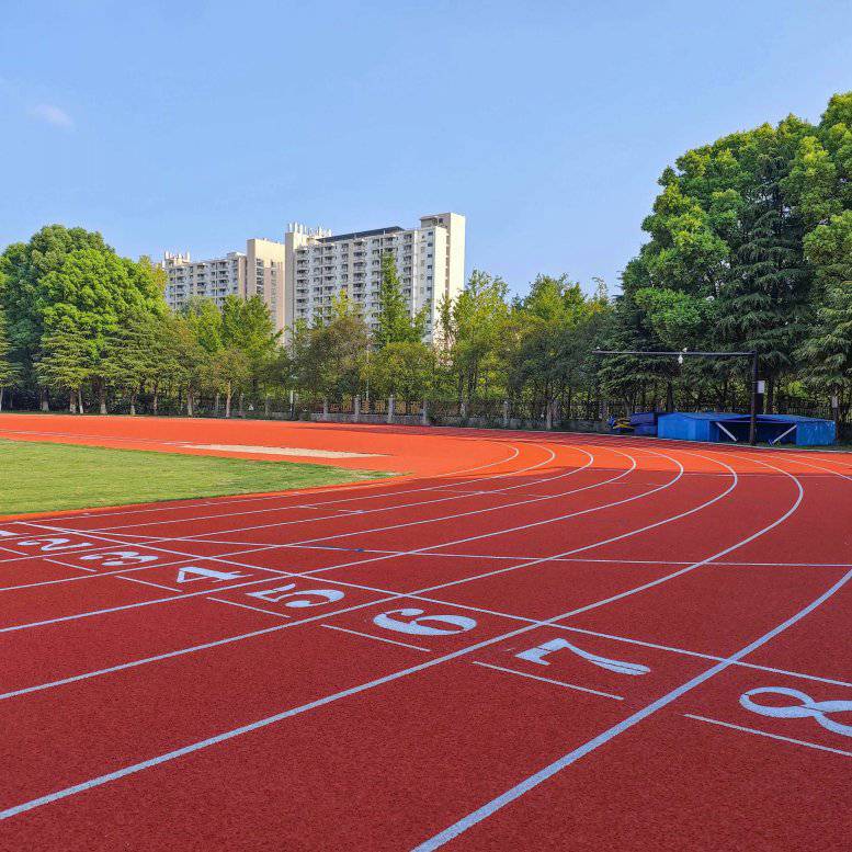 湛江塑胶跑道施工_阳江足球场施工_茂名篮球场施工_球场翻新设计