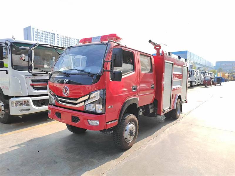 重型工业泡沫消防车报价5吨东风水罐消防车价格119消防车多少钱一辆