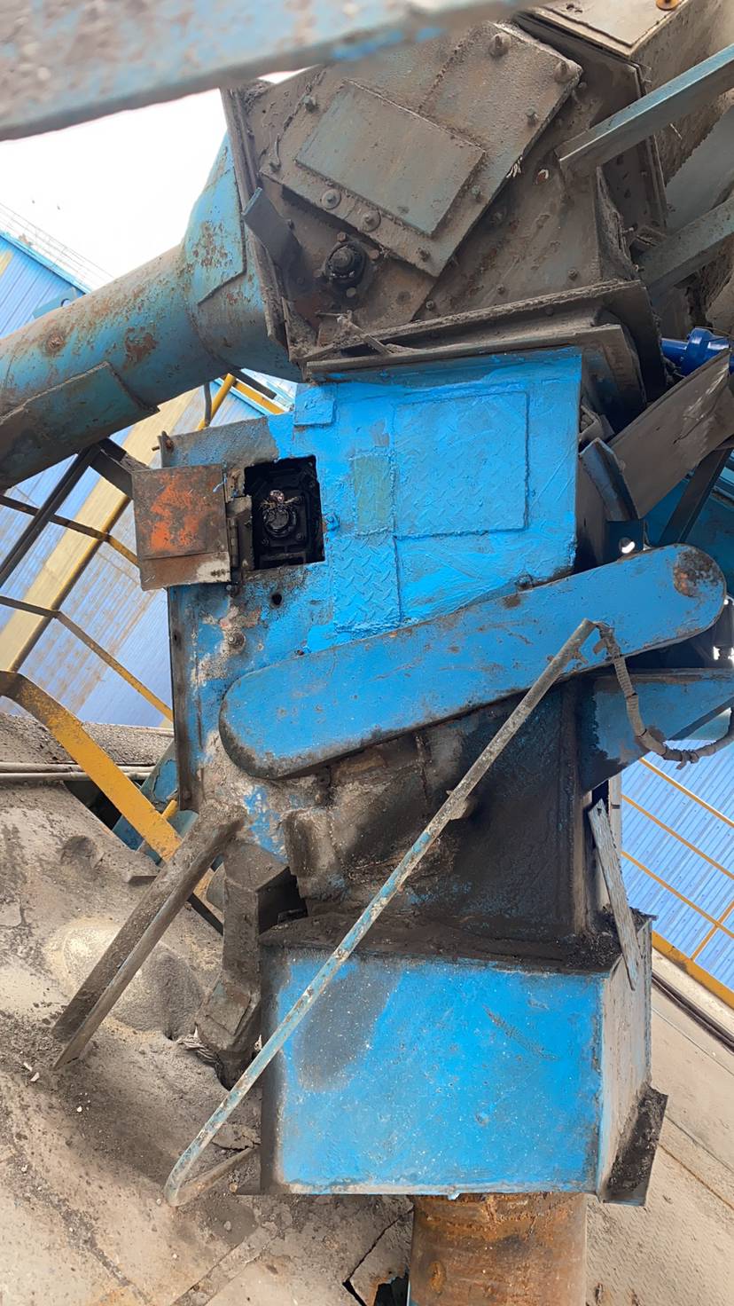 流体管道除铁机 除铁设备rcyg型管道自动除铁器华唐水泥厂除铁