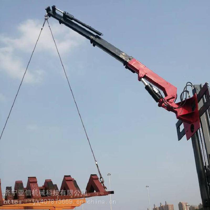 液压伸缩叉车飞臂吊机5吨合力叉车前臂吊机生产厂家