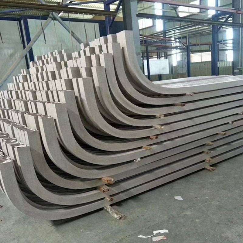 厂家直销弧形木纹铝方管幕墙 造型铝方通定制