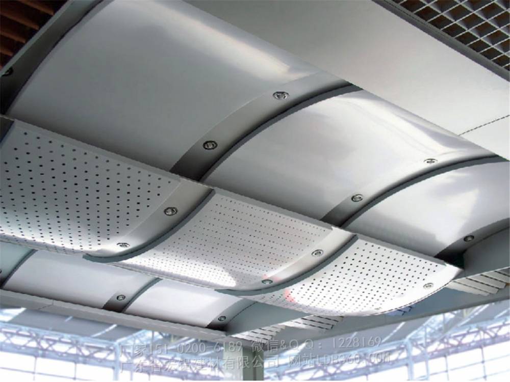 厂家供应白色烤漆造型铝单板