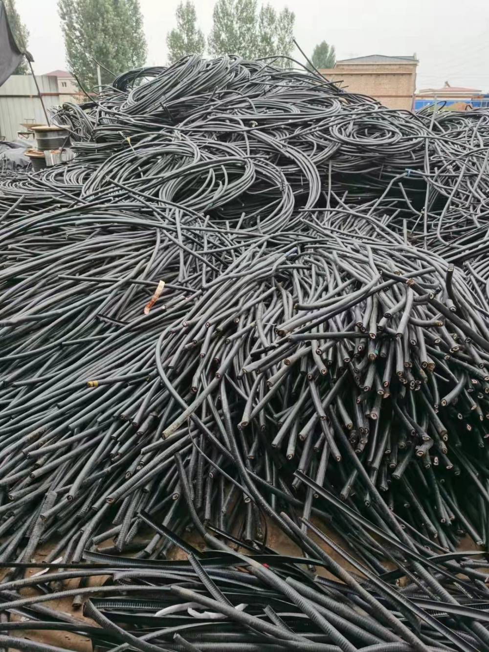 电缆回收，动力电缆回收厂家直接回收电缆