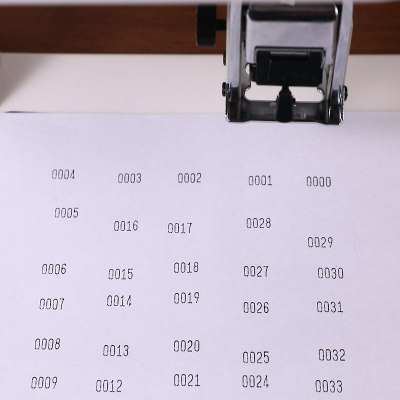 中创恩全自动页码盖章机带脚踏板带cnxy2