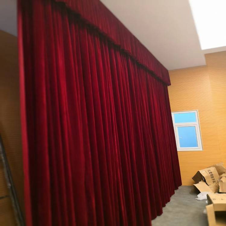 幕布颜色自选种类会议幕材质金丝绒产品特性舞台幕布加工定制是公司