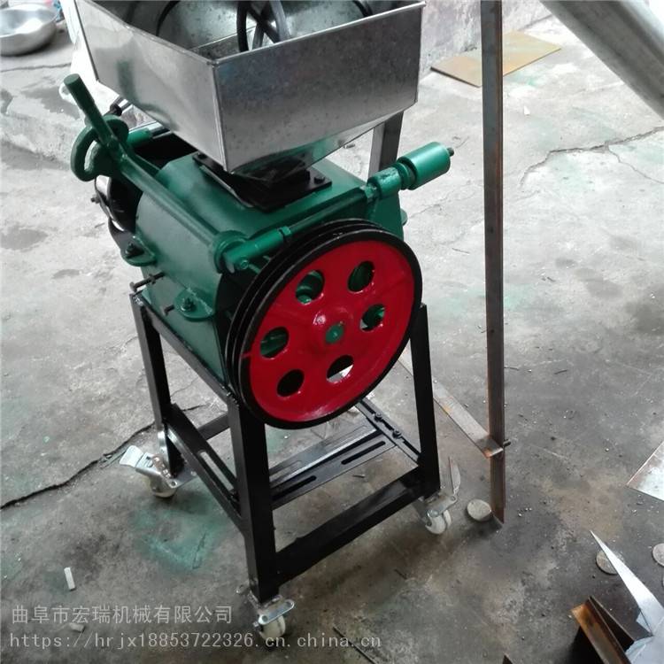 四川小型花生破碎机 花生碎加工机械 小型玉米加工机器