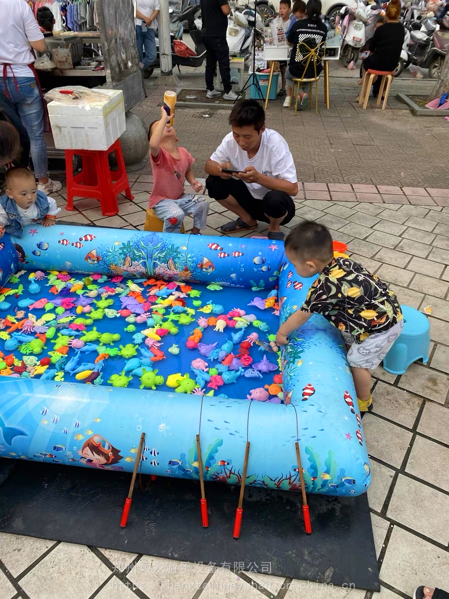 小朋友玩的钓鱼池生意好吗游乐玩具钓鱼池在哪定做捞鱼池钓鱼小水池哪