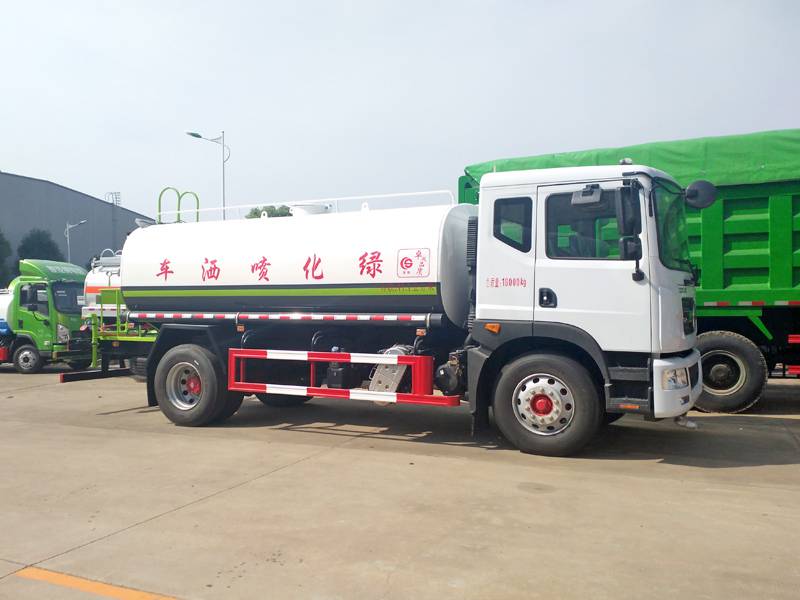 九江打药洒水车 东风5方打药洒水车厂家精准价格