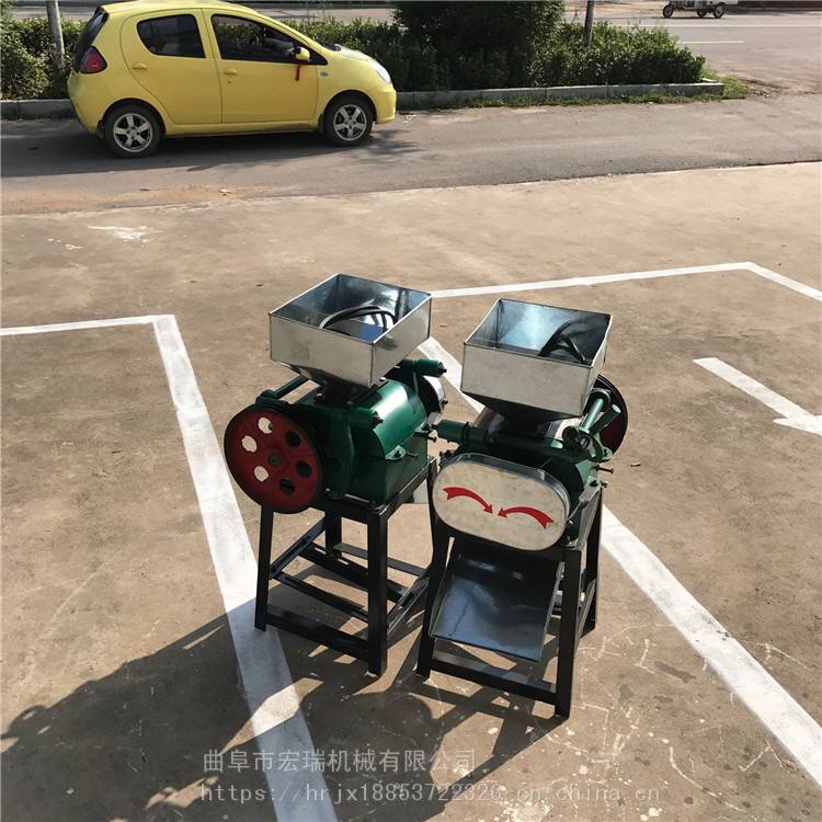 湖北花生破碎机厂家打玉米粉机器视频杂粮加工挤扁机 