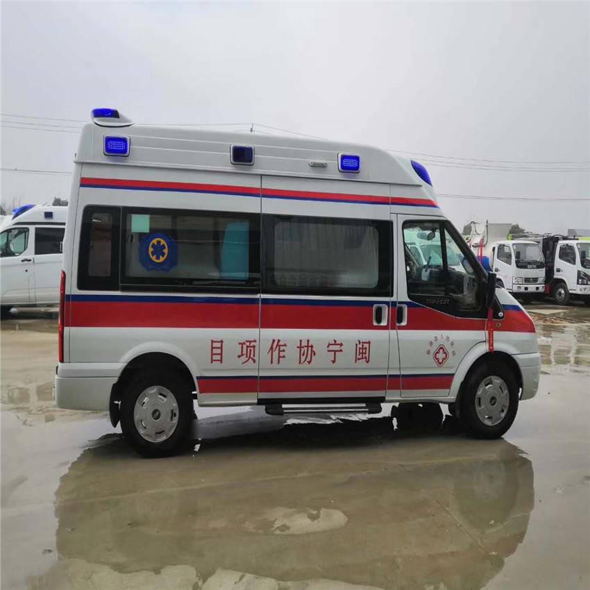 长安福特新世代v348柴油版救护车改装