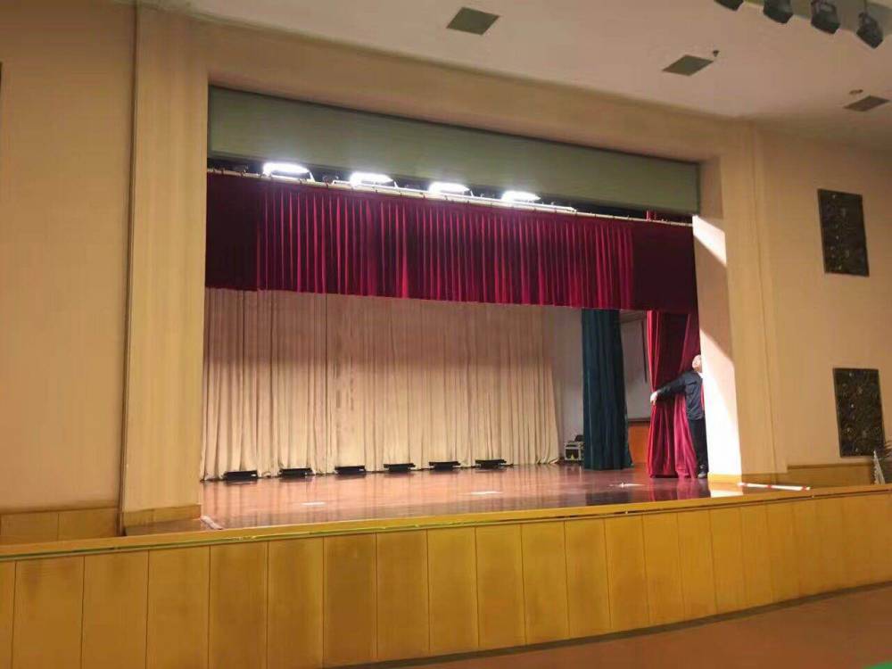 哈尔滨舞台幕布图片
