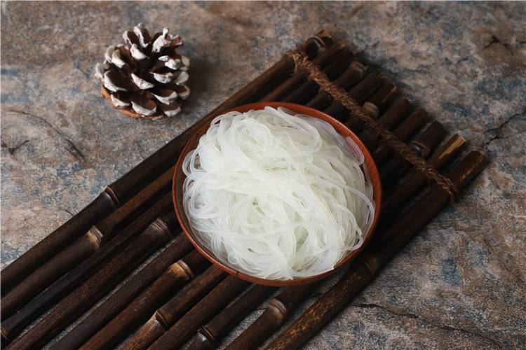 丝益友玉米粉丝400g袋装爽口劲道玉米粉丝