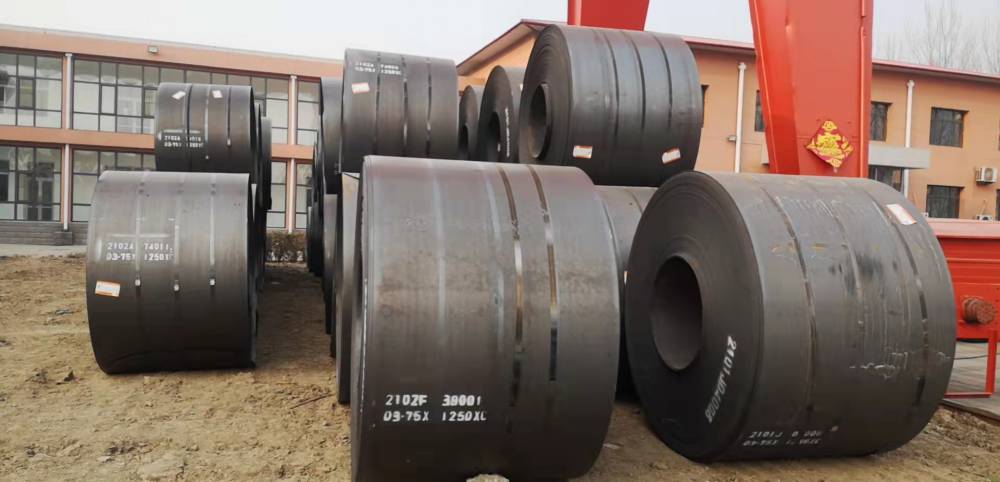 奔奔来势凶猛价逼QQ 降价1万元