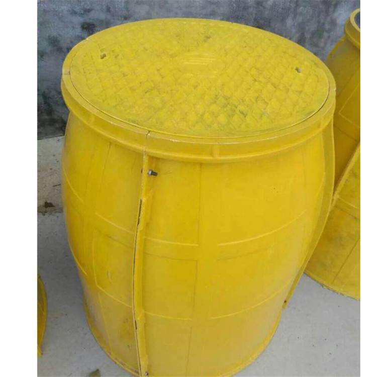 玻璃钢人孔井椭圆复合通讯井吉林高速人孔井直径2米