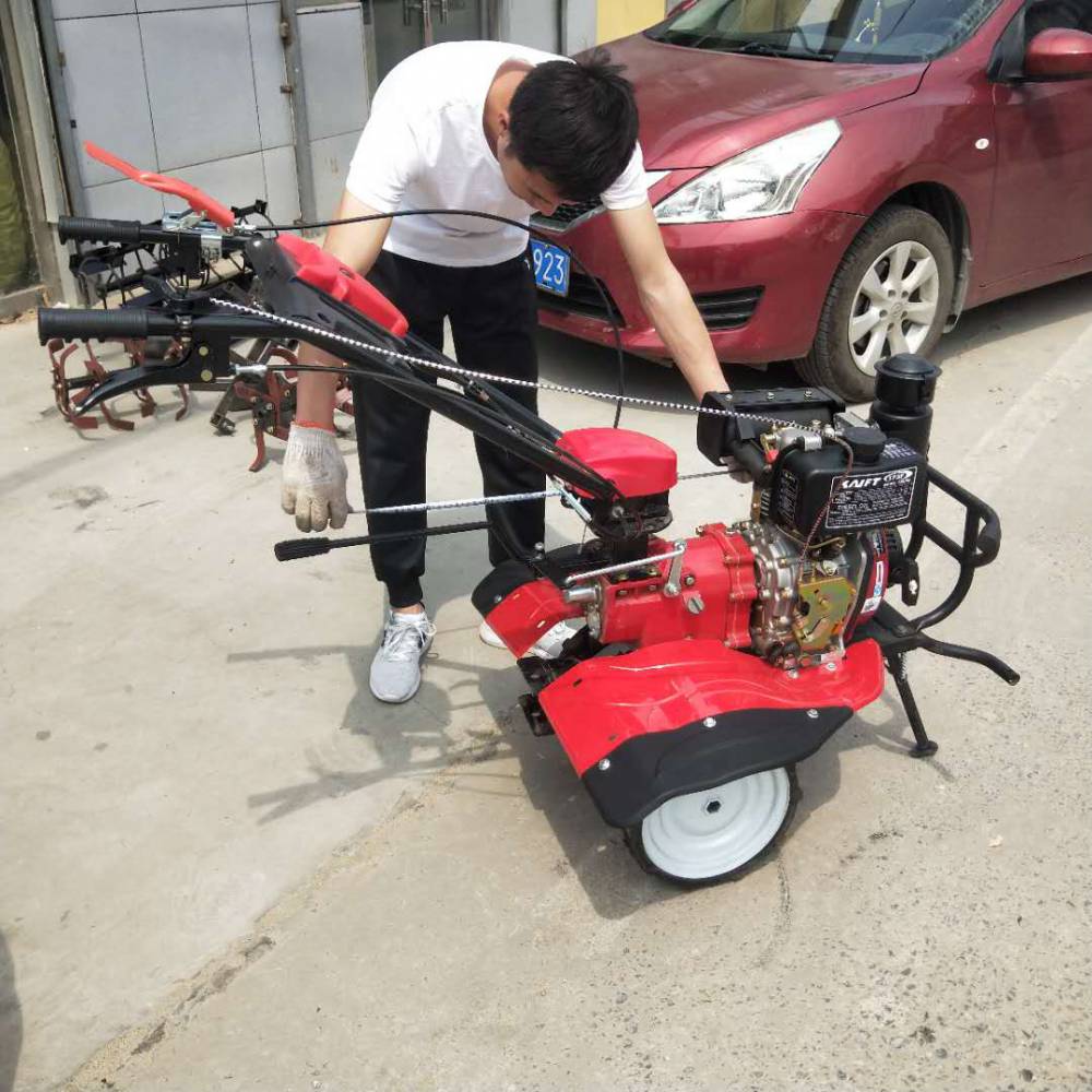 小型汽油旋耕机柴油田园管理机图片