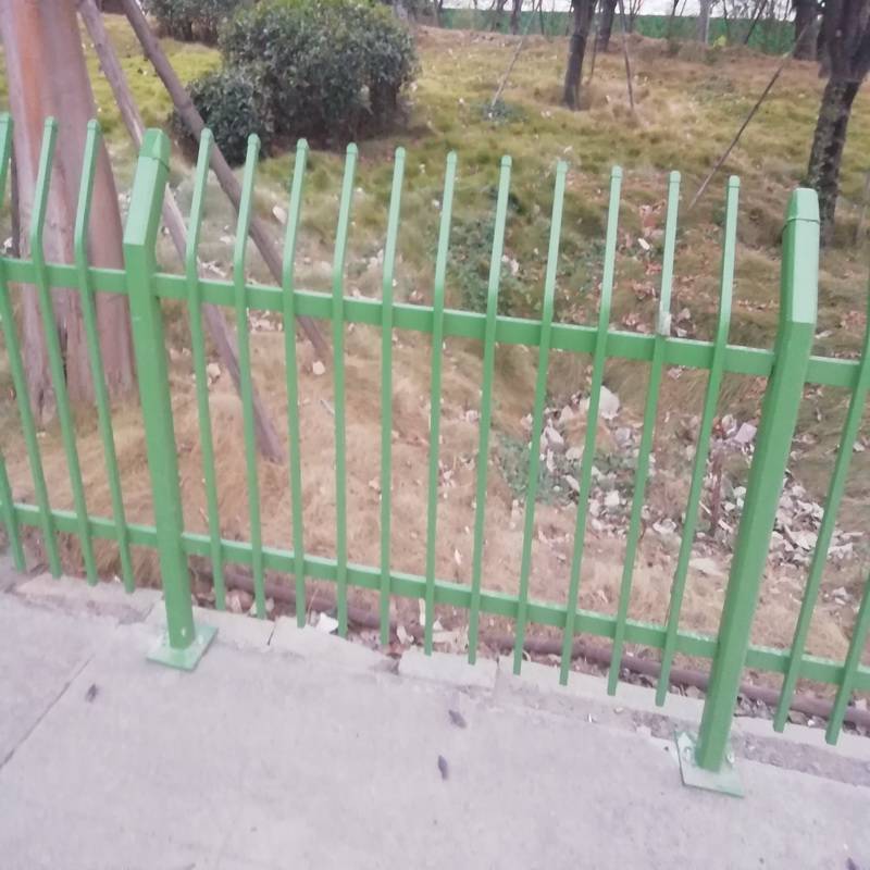 校园铁艺围墙铁栏杆素材泉州南安防护锌钢护栏