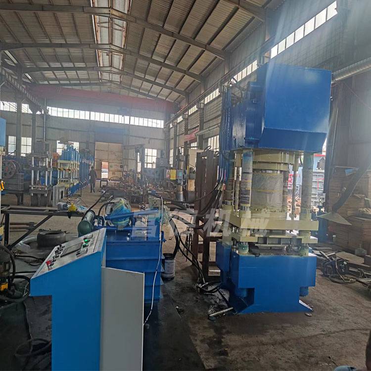 椰壳粉压砖机营养土椰砖制砖设备椰丝粉碎成型机