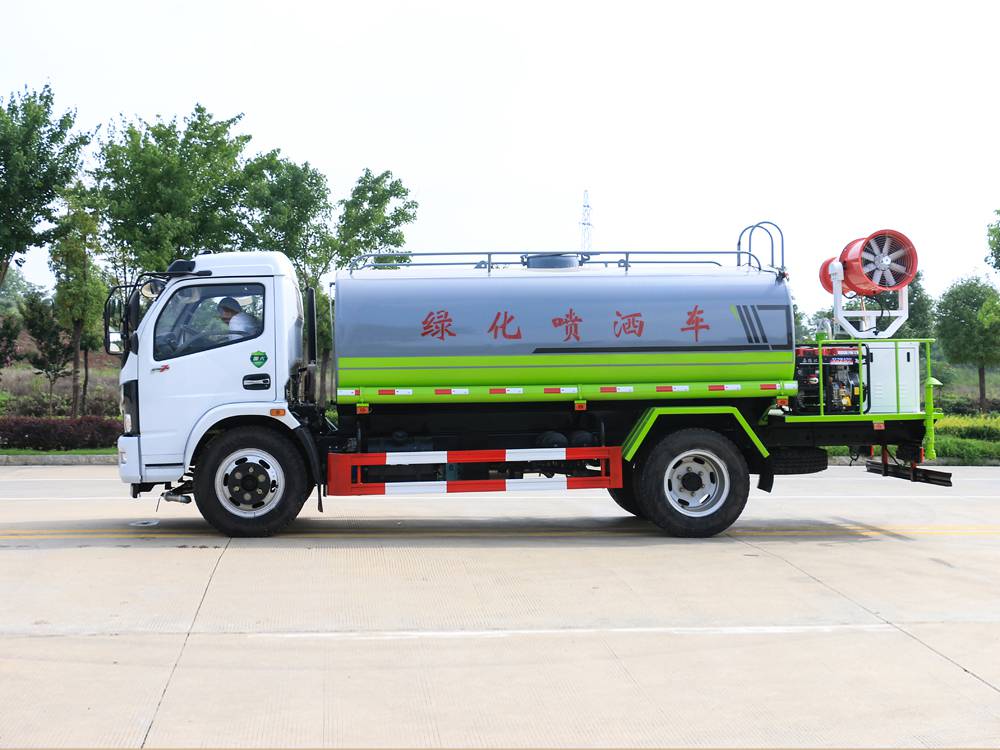 东风大福瑞卡9方喷雾车9吨环保除尘雾炮车施工工地降尘洒水车